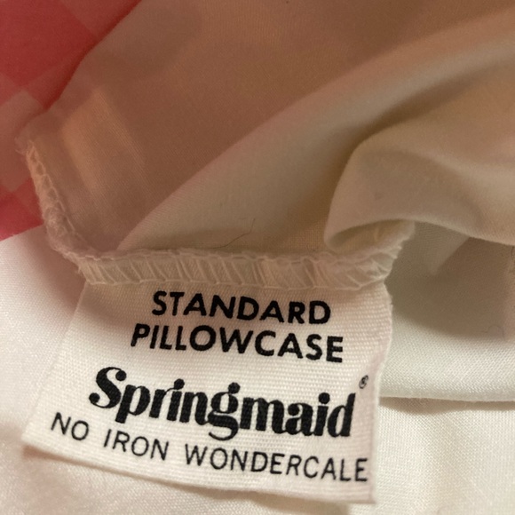 Vintage pair of King sized Springmade pillow cases - Picture 7 of 10